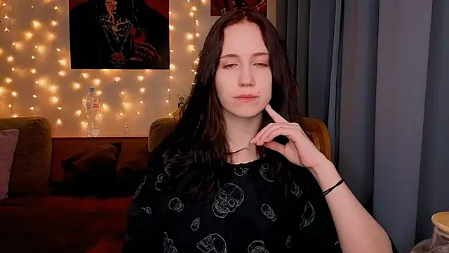 Snapshot of zaebali_ chatting on February 21, 5:03 pm zaebali online show from February 21, 5:03 pm