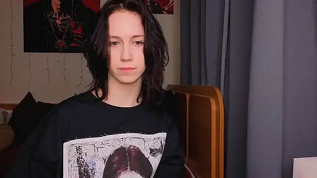 Snapshot of zaebali_ chatting on March 28, 4:17 pm zaebali online show from March 28, 4:17 pm