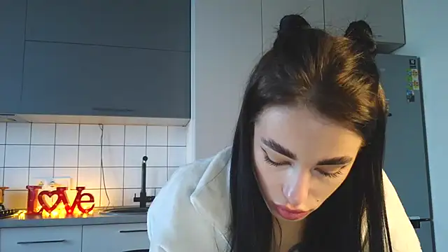 EvaMelnik online show from September 23, 2:31 pm