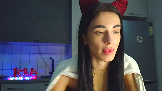 EvaMelnik online show from October 27, 3:49 pm