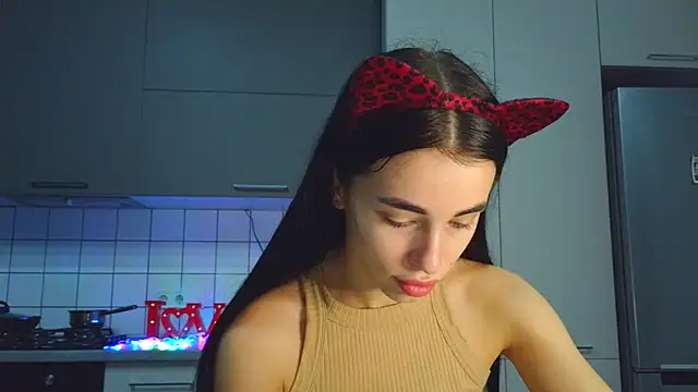 EvaMelnik online show from October 28, 3:58 pm