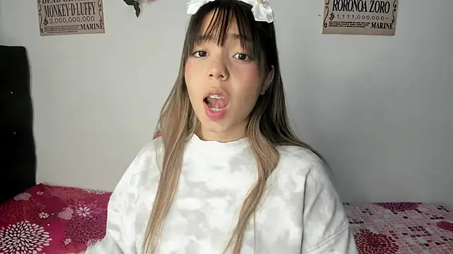 emma grays2 online show from June 7, 6:33 pm