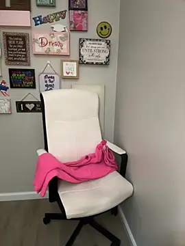 Juicystorm online show from October 7, 3:04 am