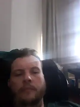 Snapshot of blueeyesss chatting on October 26, 2:23 pm blueeyesss online show from October 26, 2:23 pm