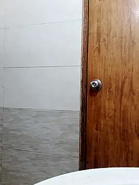 nightboyn online show from April 7, 4:13 am