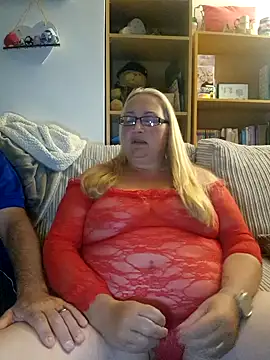Luscious-LucyXX online show from July 18, 7:39 pm