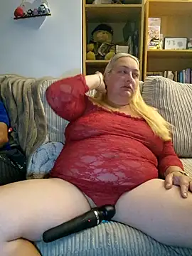 Luscious-LucyXX online show from July 25, 7:55 pm
