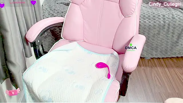 Cindy Cutiegirl online show from June 2, 10:23 pm