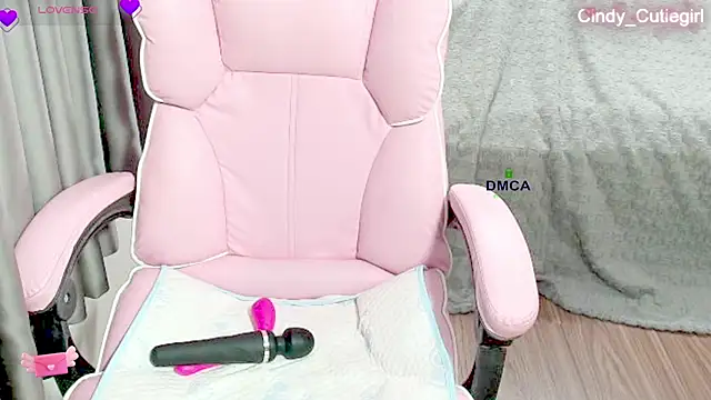 Cindy Cutiegirl online show from June 14, 10:23 pm