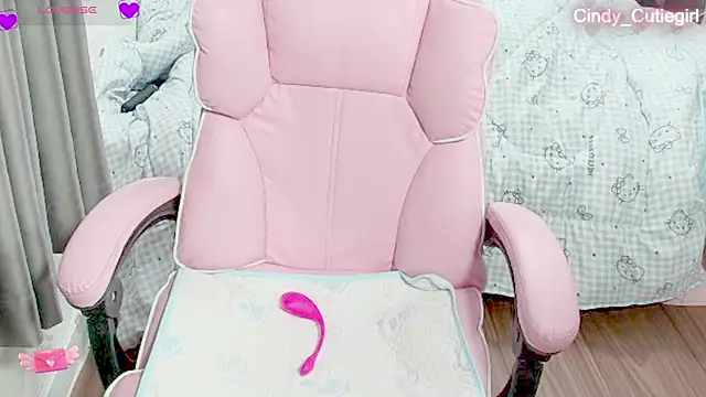 Cindy Cutiegirl online show from July 9, 10:25 pm