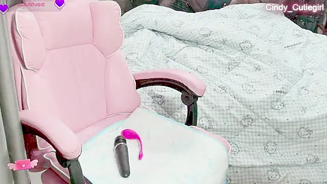 Cindy Cutiegirl online show from July 12, 10:23 pm