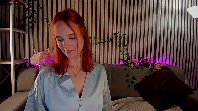 Casey Sweeet online show from June 12, 3:22 pm