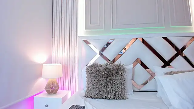 arlediaz1 online show from October 3, 2:58 pm