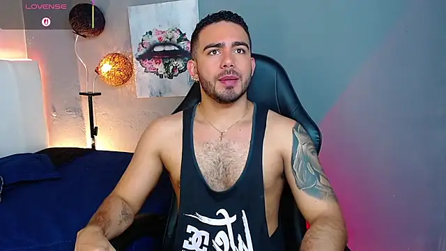 adamhairy online show from June 21, 12:35 am