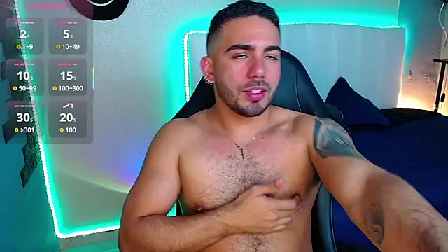 adamhairy online show from June 24, 7:35 pm