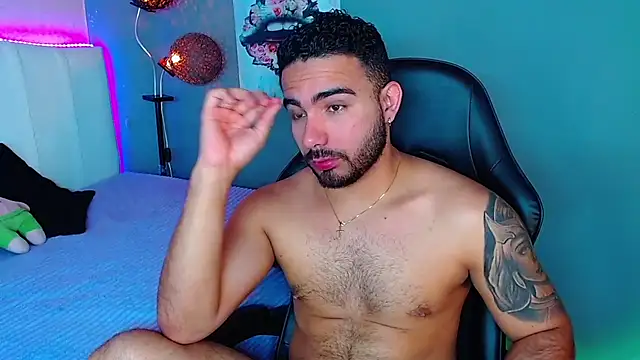 adamhairy online show from July 6, 7:49 pm
