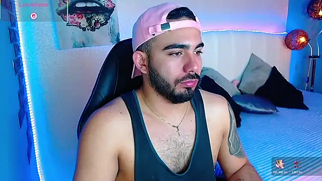 adamhairy online show from July 20, 7:27 pm