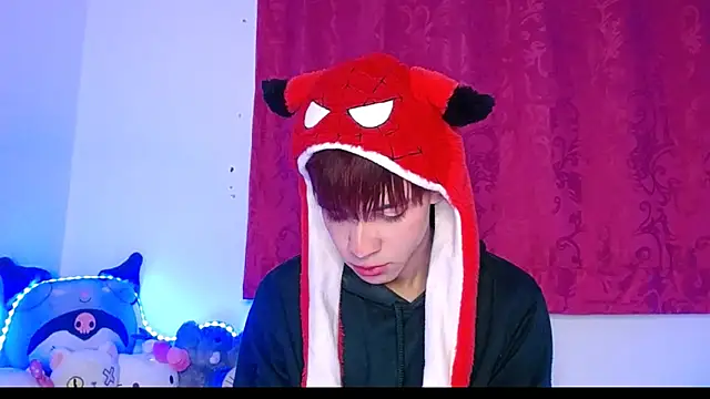 lucky stricke online show from November 30, 2:59 am