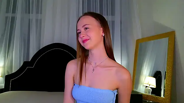 CarolinePorton online show from October 15, 3:23 pm