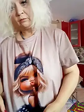 SquirtMilf00 online show from October 24, 2:41 am