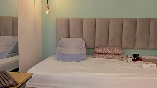 genesis4u online show from March 5, 12:12 pm