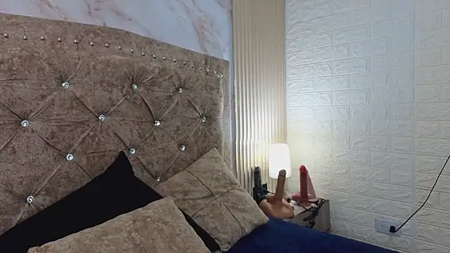 Snapshot of AnastasiaColeman chatting on April 16, 9:39 pm AnastasiaColeman online show from April 16, 9:39 pm