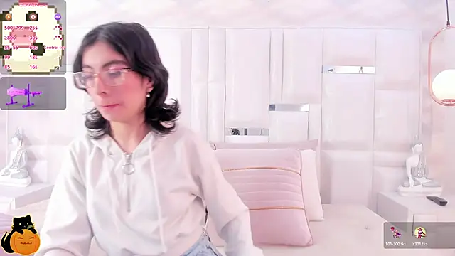 Im Molly Angel online show from October 6, 8:17 pm