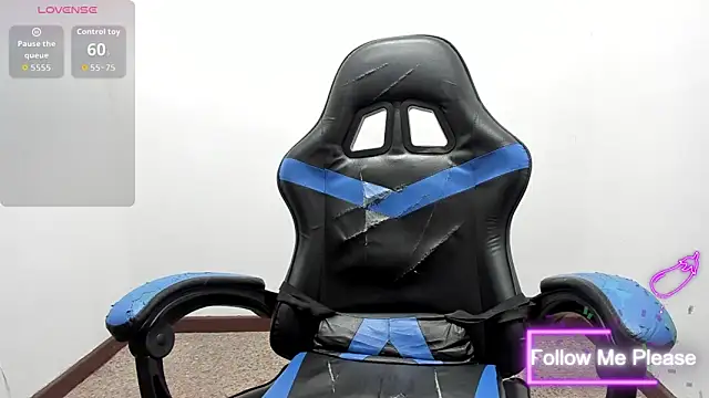 nextboywell1 online show from March 2, 3:09 am