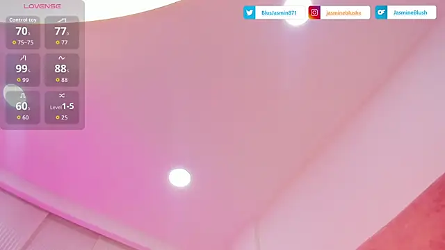 Snapshot of _jasmine_blush chatting on June 6, 11:04 am jasmine blush online show from June 6, 11:04 am