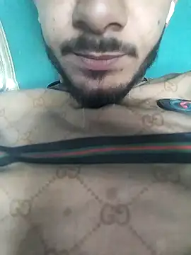 Snapshot of ParousFlow chatting on March 23, 4:33 pm ParousFlow online show from March 23, 4:33 pm