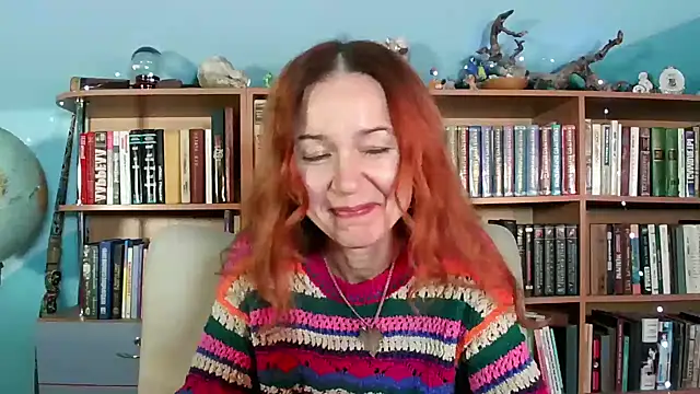 Foxilady357 online show from December 5, 4:36 pm