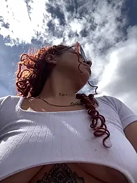 haally-mll online show from October 20, 6:30 pm