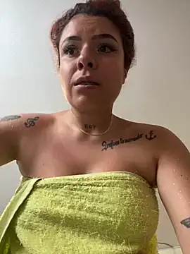 haally-mll online show from October 29, 7:04 pm