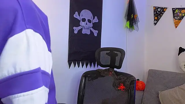 yulian vasquez online show from October 25, 12:23 pm