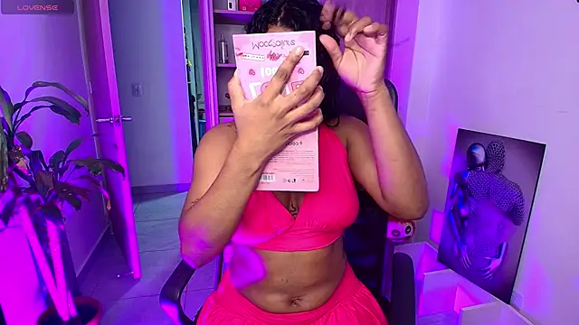 sharlottxl online show from June 12, 3:49 am