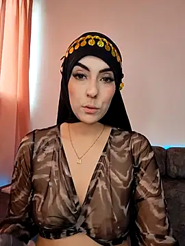 aisha samiri online show from September 15, 7:25 pm