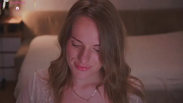 Vanille Mystery online show from November 29, 7:50 pm