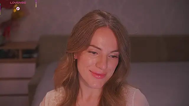 Vanille Mystery online show from December 14, 7:40 pm