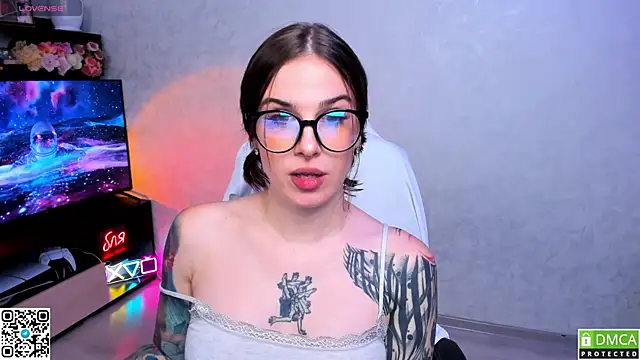 Arya deepthroat queen online show from September 27, 12:59 am