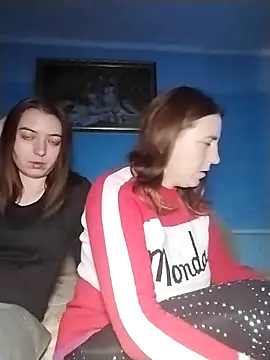 Snapshot of Viktoriia27 chatting on December 3, 12:36 pm Viktoriia27 online show from December 3, 12:36 pm