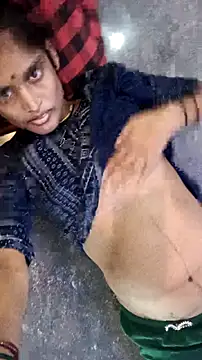 Guriya0076 online show from September 18, 11:01 am