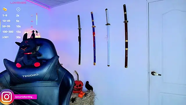 Nicorobinn online show from October 10, 8:19 pm