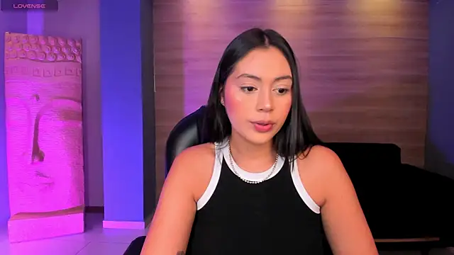 Snapshot of AmbarJames_ chatting on October 28, 11:36 am AmbarJames  online show from October 28, 11:36 am