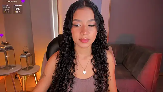 SophieHouston  online show from September 24, 2:15 am