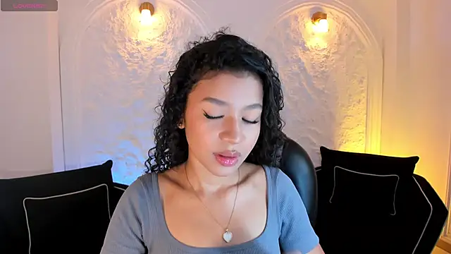 SophieHouston  online show from September 25, 2:48 am