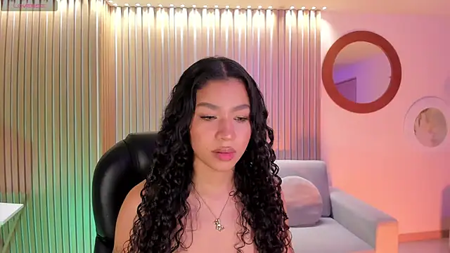 SophieHouston  online show from October 11, 5:39 am