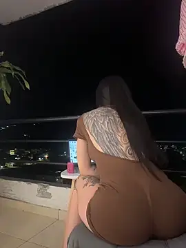 MilaLawrence online show from October 22, 11:26 pm