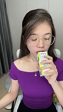 Qianqian-888 online show from November 14, 12:42 am