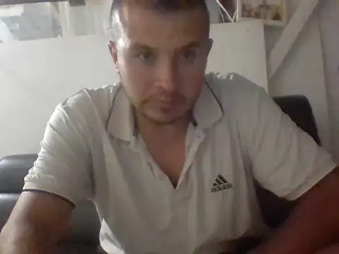 santiii   12 online show from March 26, 2:50 am