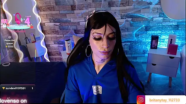 Snapshot of boyfox_tay chatting on October 27, 4:05 am boyfox tay online show from October 27, 4:05 am